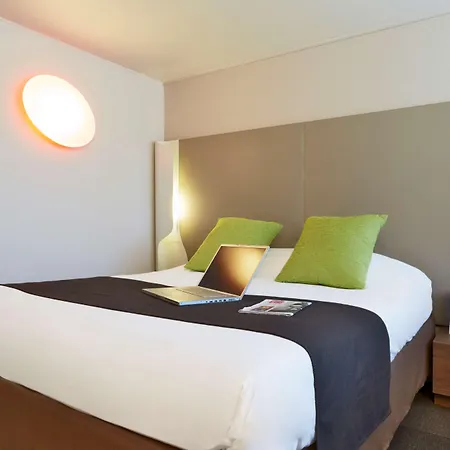 Hotel Campanile A7 Bollène