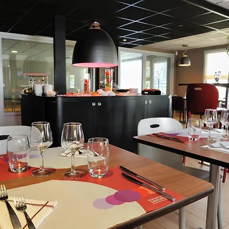 Hotel Campanile A7 3*