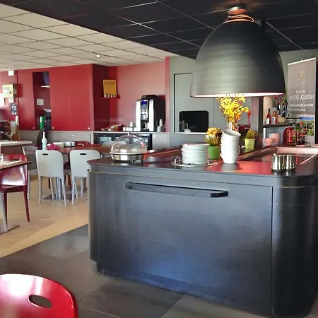 Hotel Campanile A7 3*
