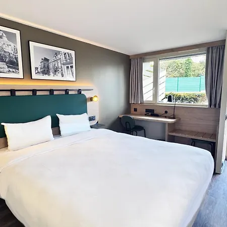 Campanile A7 Hotel 3*