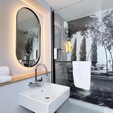 Hotell Campanile A7 Bollène